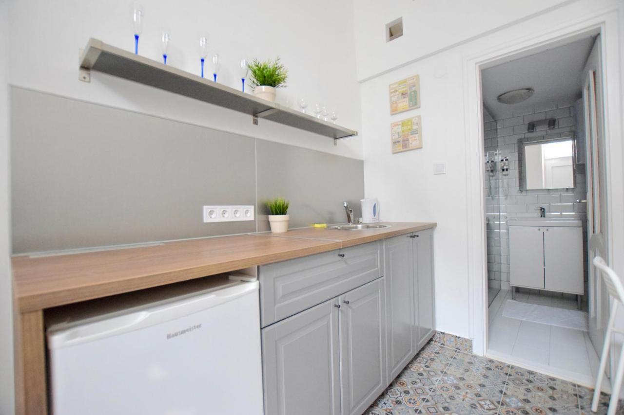 Budget Apartment By Hi5 - Kertesz Street Budapest Ngoại thất bức ảnh